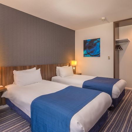 Holiday Inn Express Preston South By Ihg Exteriör bild