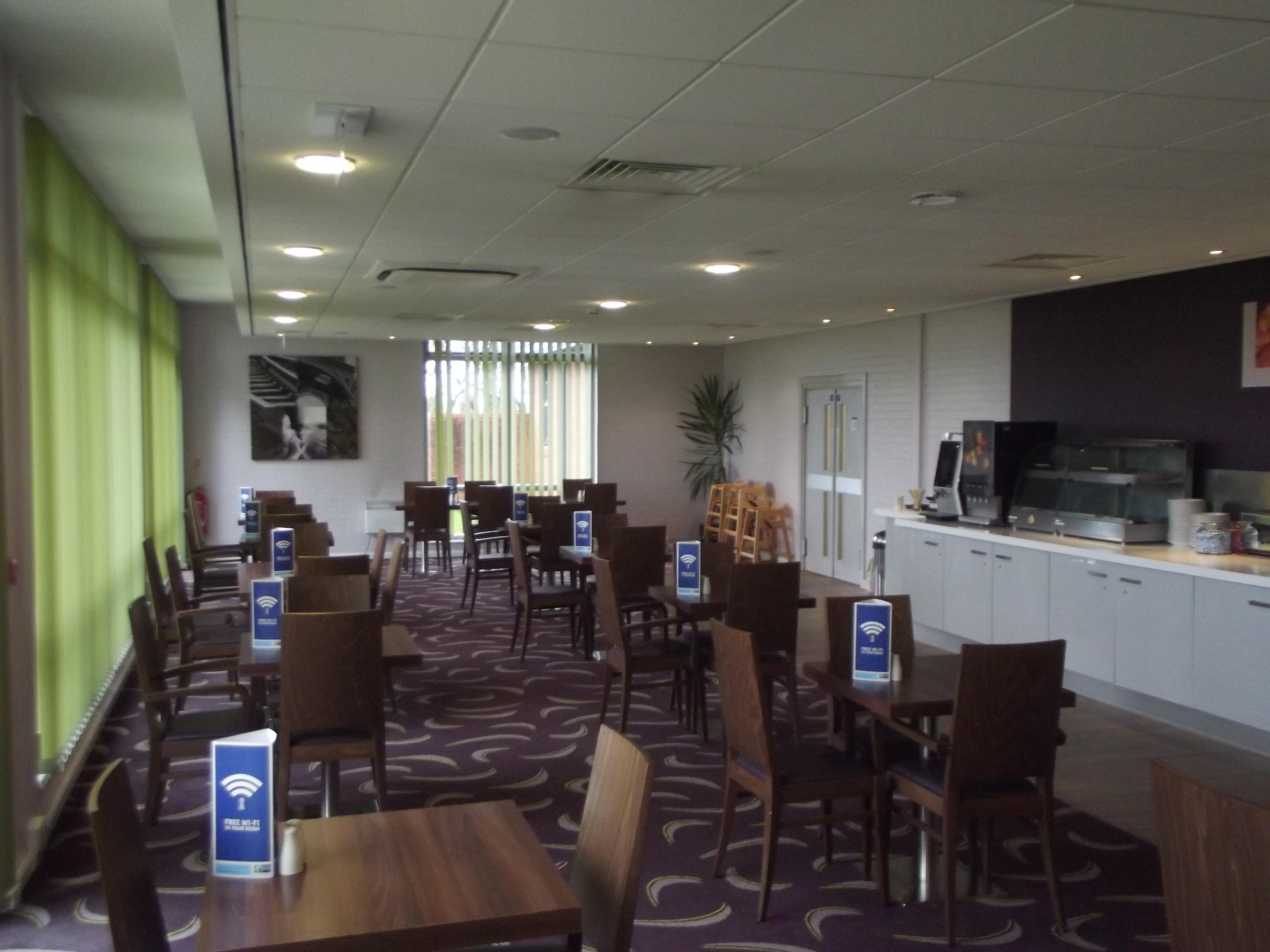 Holiday Inn Express Preston South By Ihg Exteriör bild
