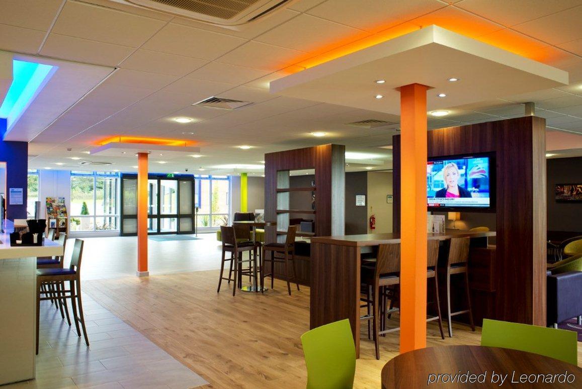 Holiday Inn Express Preston South By Ihg Exteriör bild